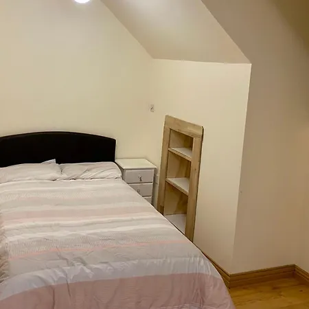Hillside ليتيركيني